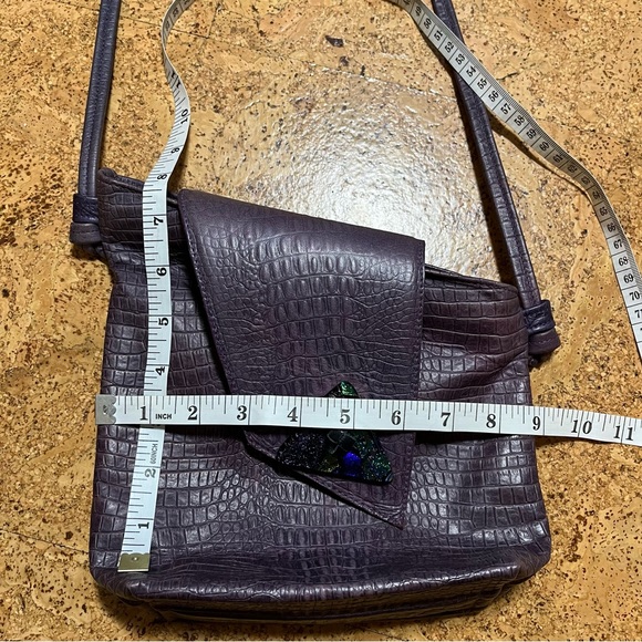 Thomas Leather Purple Dichroic Glass Button Crossbody Purse - Picture 12 of 14